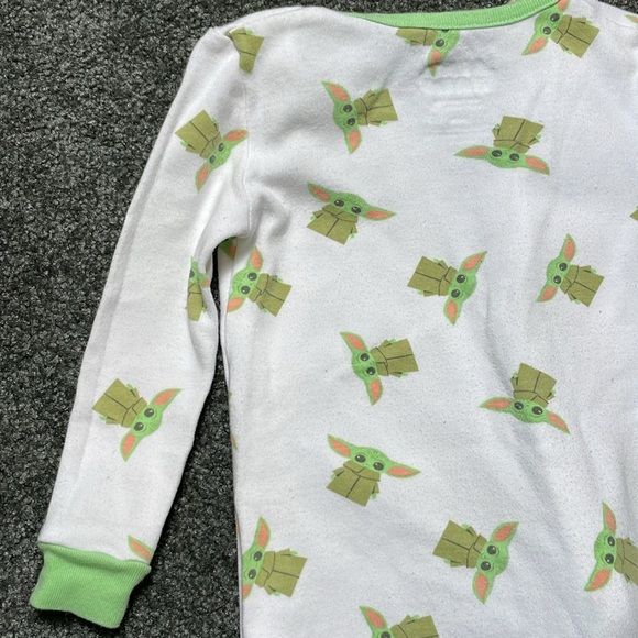 Star Wars Mandalorian Baby Yoda Grogu 1 PC Pajamas Sleeper CUTEST IN THE GALAXY - Picture 6 of 8
